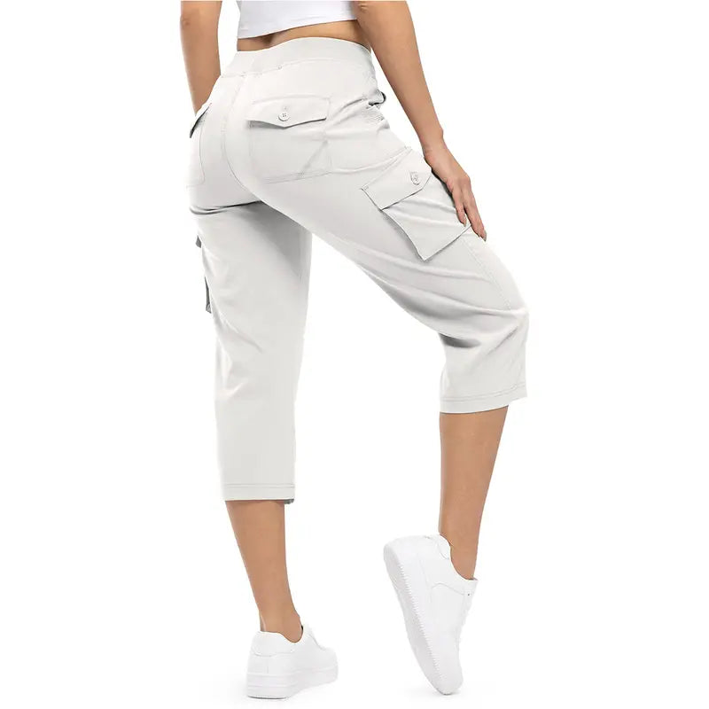 Women’s Summer Cargo Capri Pants – Plus Size Lightweight Casual Cropped Pants with Pockets