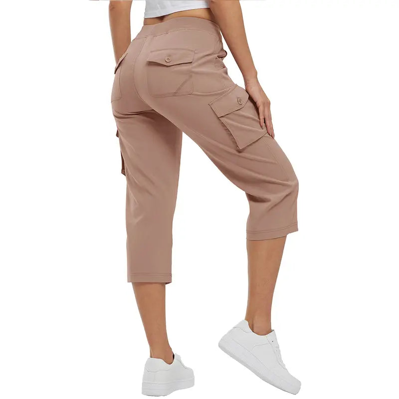 Women’s Summer Cargo Capri Pants – Plus Size Lightweight Casual Cropped Pants with Pockets
