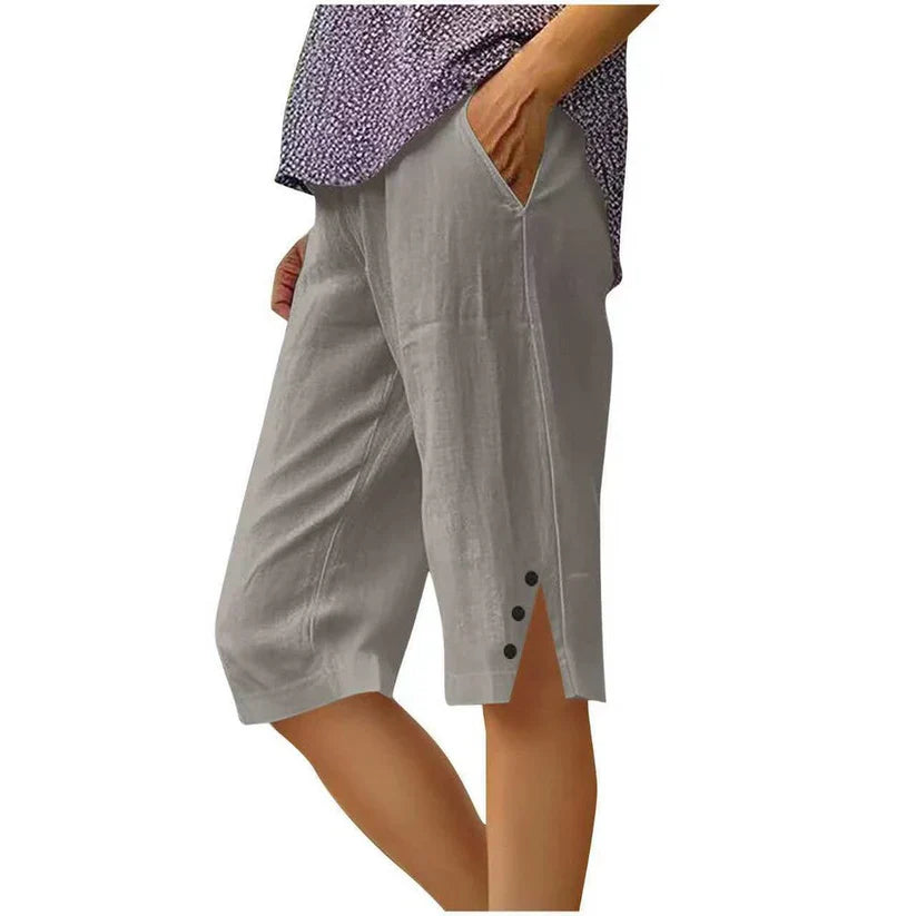 Women's Relaxed Fit Capri Pants – Breathable Stretch Cropped Pants for All-Day Comfort